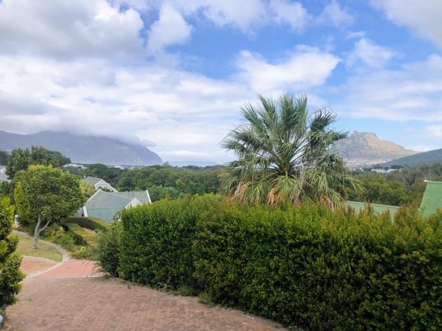 To Let 5 Bedroom Property for Rent in Hout Bay Western Cape